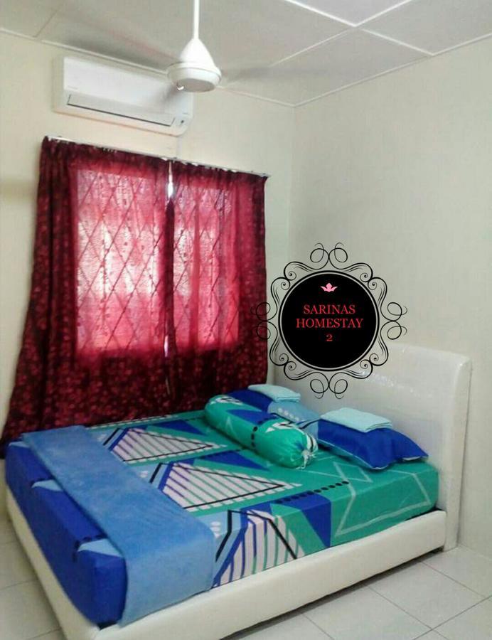 Sarinas Homestay 셈포르나 외부 사진